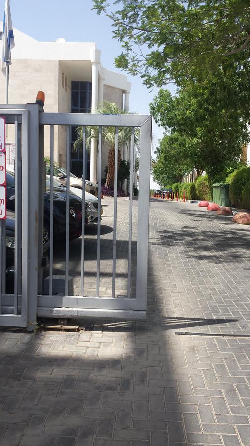 Royal Park Lakeview Apartment Eilat Dış mekan fotoğraf